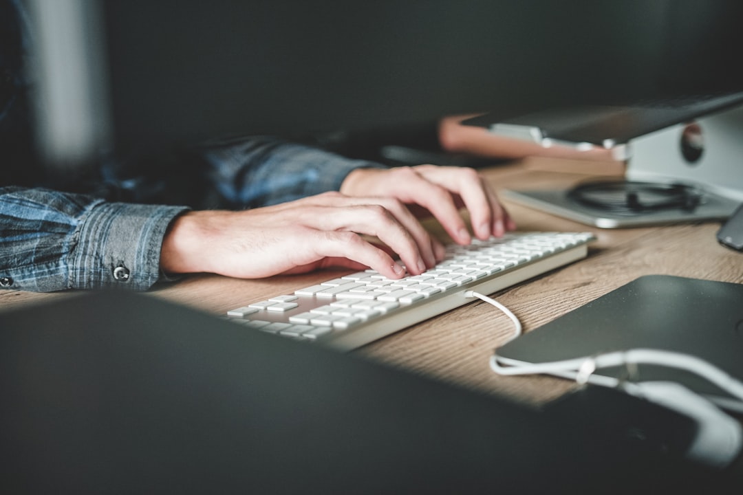 Stock photo of a laptop workflow workspace for AI prompt and DSPy process planning