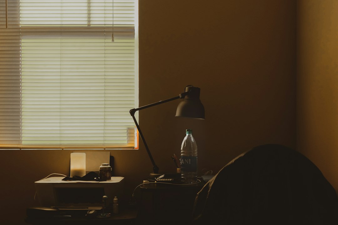 Cover image for: A Desk Mug Warmer Should Fit Your Mug and Your Afternoon