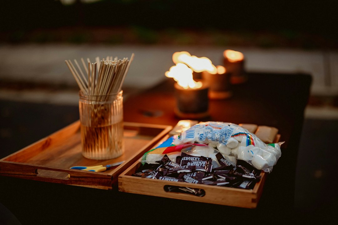 Cover image for: Chocolate Fondue at Home: Pick a Pot That Fits Your Table